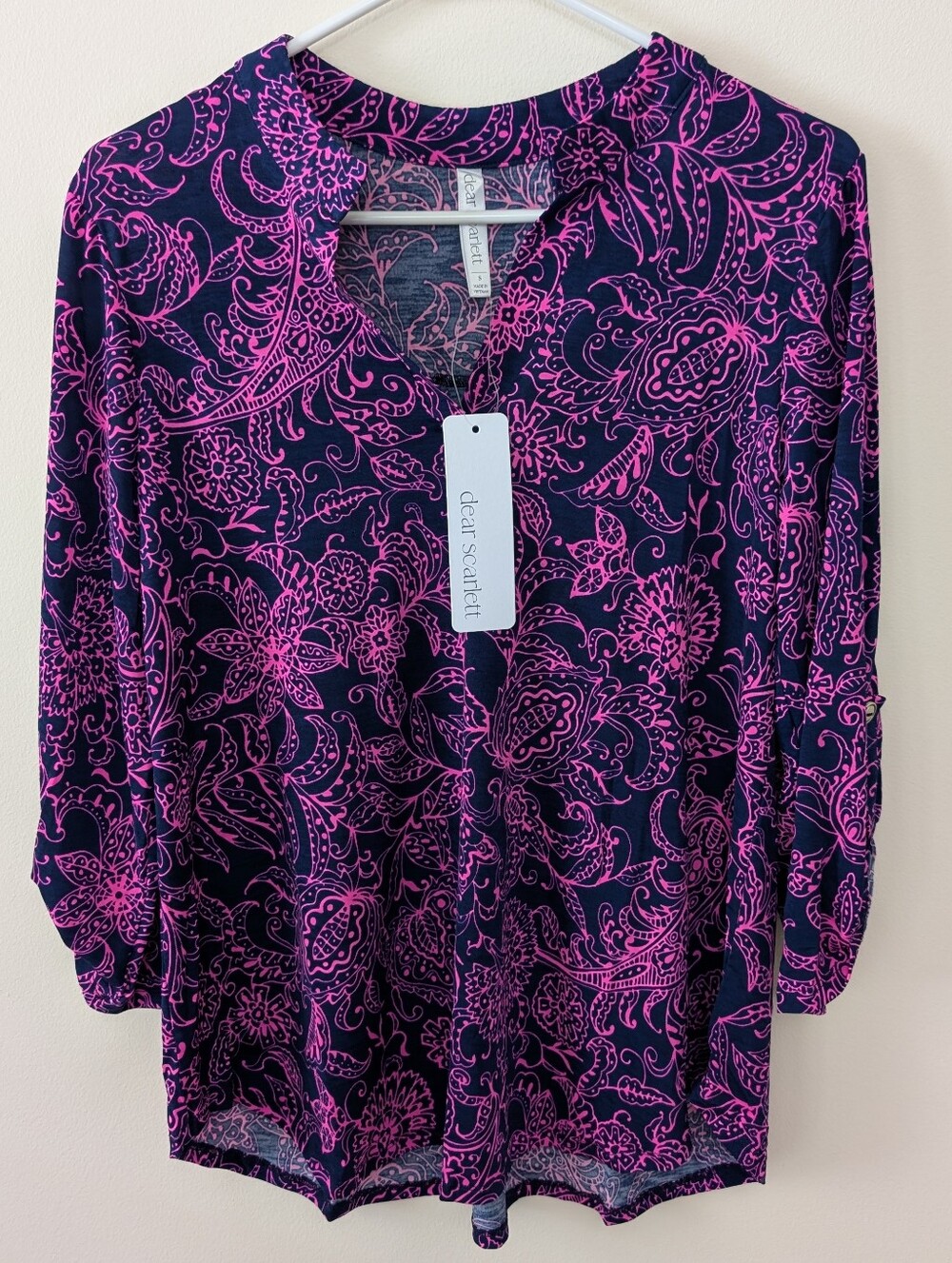 Dear Scarlett Women's Navy & Pink Floral 3/4 Sleeve Lizzy Blouse Sz Small NWT